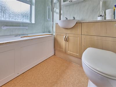 Bathroom to Rear